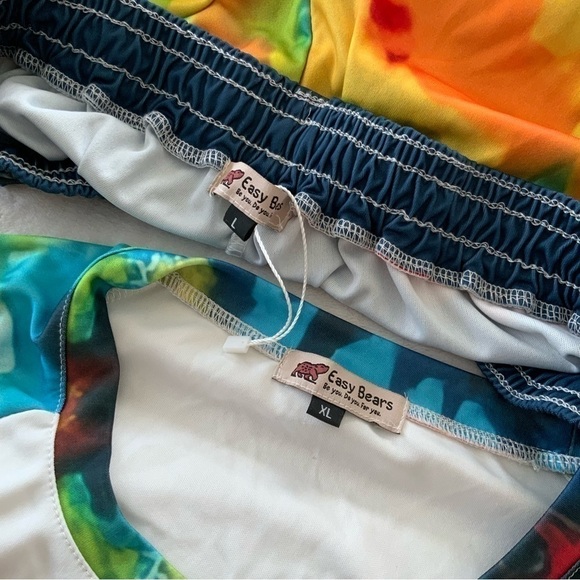 Easy bears hippie life tie dye lounge set - Picture 4 of 4